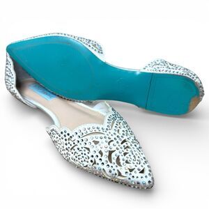 Betsey Johnson Lucy Flats Size 7 White Rhinestone Wedding Bride Something Blue